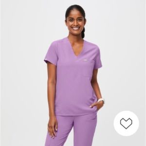 COPY - FIGS CATARINA SCRUB TOP